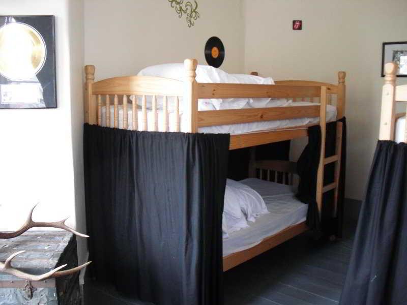 Art Roch Hostel Edinburgh Kültér fotó